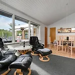 C11027-hemmet-husfold-75 *